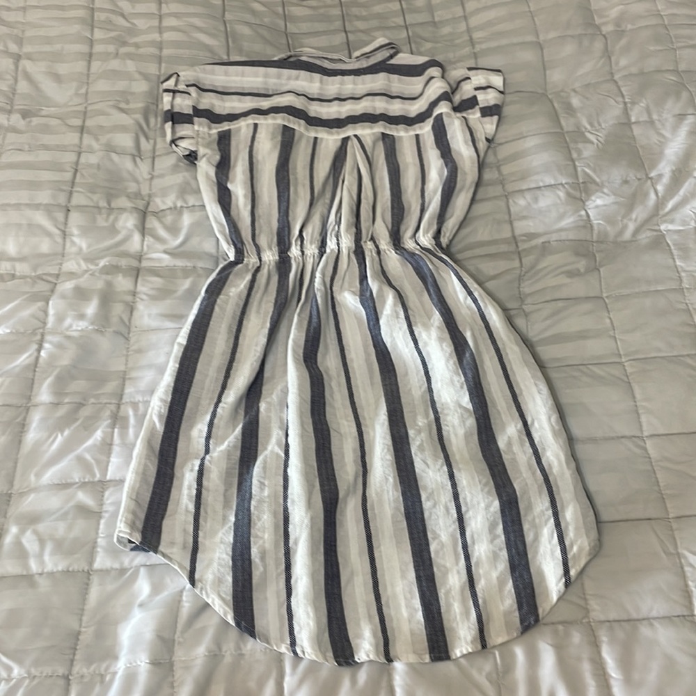 Dress - Picture 4 of 4
